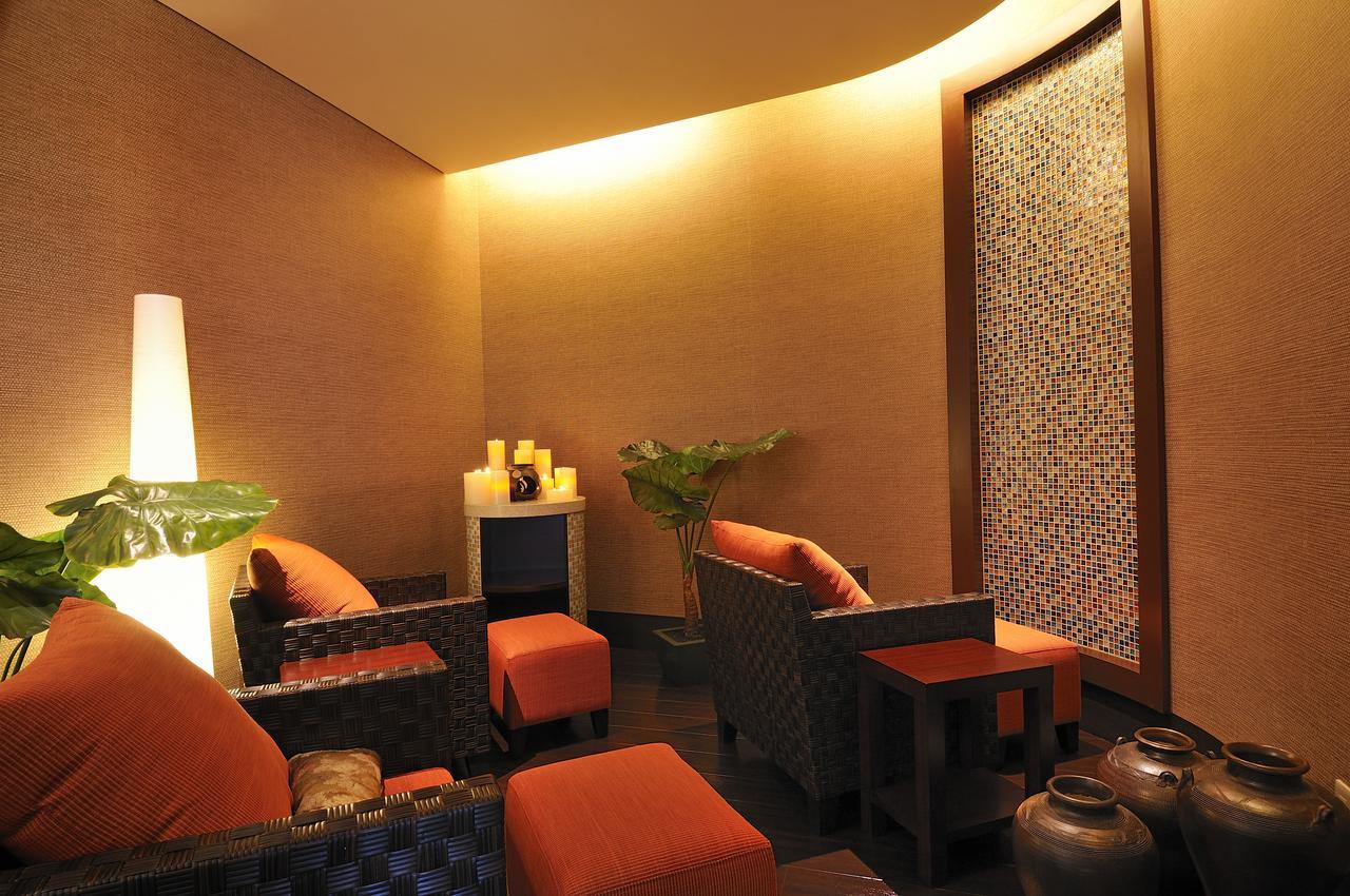 Loisir Spa Tower Naha Exterior photo